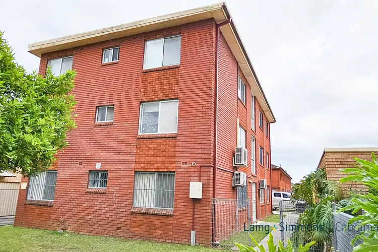 4/19 Carramar Avenue, Carramar NSW 2163
