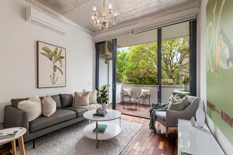Main view of Homely apartment listing, 2/90 Grey Street, St Kilda VIC 3182