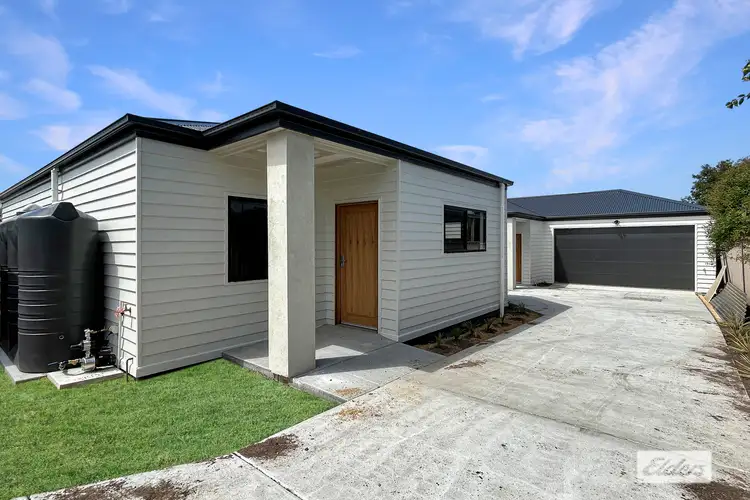 2/6 Wilson Street
