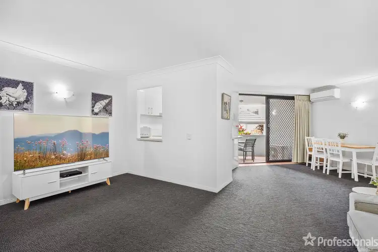 7/5 Fourth Avenue, Burleigh Heads QLD 4220