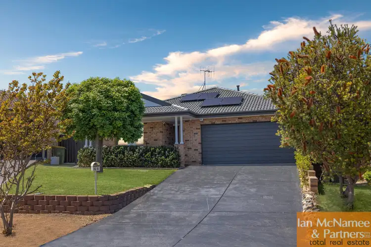 45 Unwin Avenue, Jerrabomberra NSW 2619