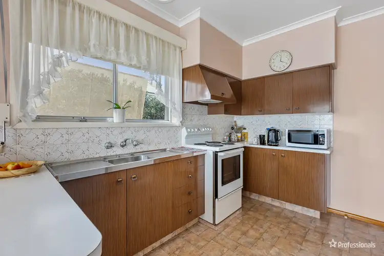 Fifth view of Homely house listing, 8A Albert Street, Maryborough VIC 3465
