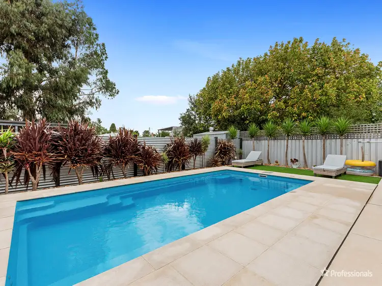 22 McLachlan Street, Carisbrook VIC 3464