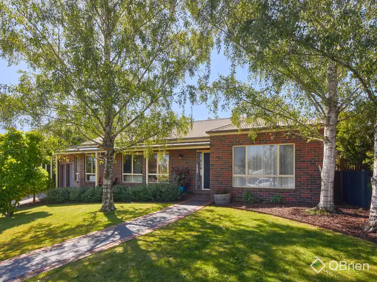 8 Cherrywood Place, Warragul VIC 3820