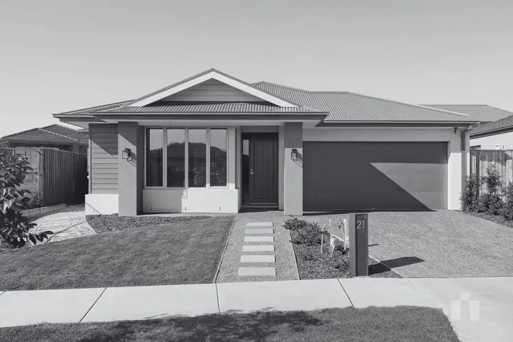 21 League Road, Donnybrook VIC 3064