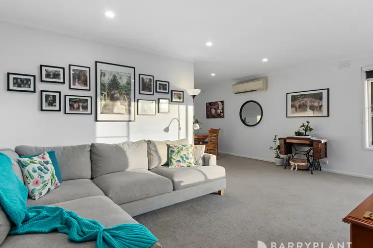 Second view of Homely house listing, 2 Cook Court, Ferntree Gully VIC 3156