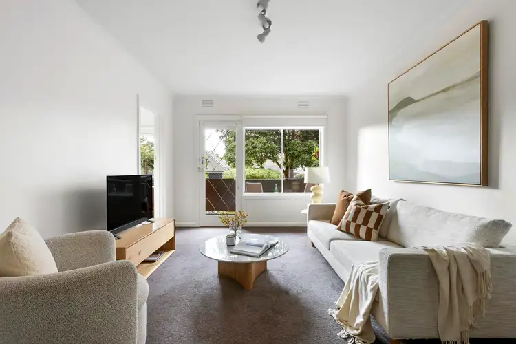 Fourth view of Homely apartment listing, 2/28 Elm Street, Hawthorn VIC 3122