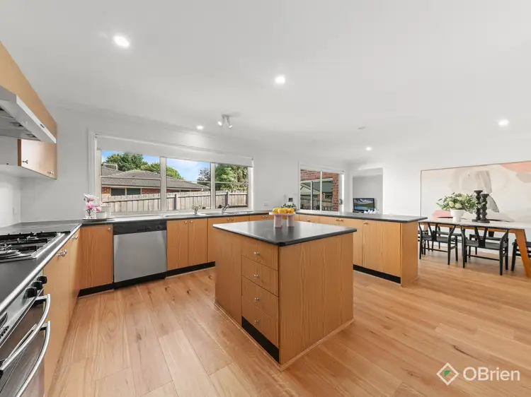 Sixth view of Homely house listing, 9 Vegas Court, Narre Warren VIC 3805