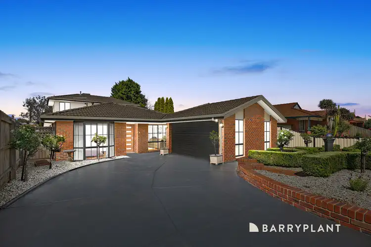 13 Allwyn Crescent, Mill Park VIC 3082
