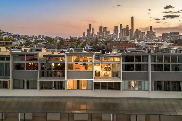 610/8 Skyring Terrace, Teneriffe QLD 4005