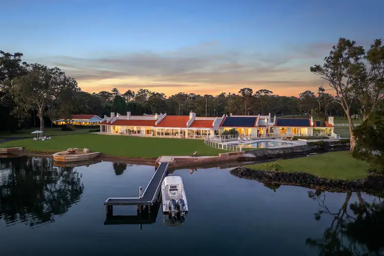 16 Garema Road, Gwandalan NSW 2259