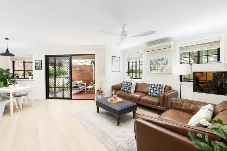 Second view of Homely townhouse listing, 4/92 Toronto Parade, Sutherland NSW 2232