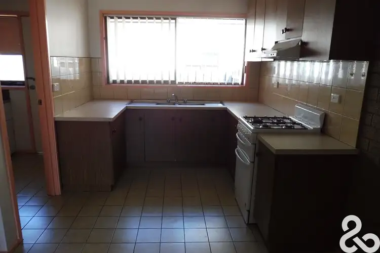 Fifth view of Homely unit listing, 2/48 Pine Street, Reservoir VIC 3073