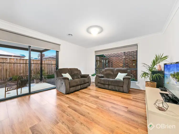 Sixth view of Homely house listing, 35 Clairwood Avenue, Pakenham VIC 3810