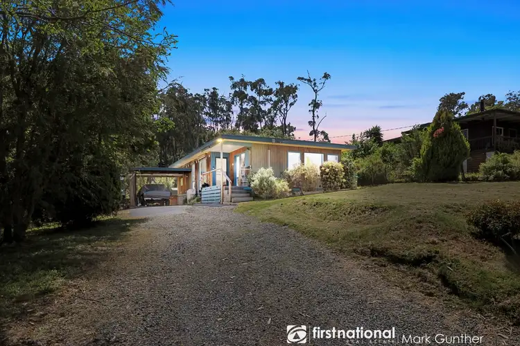 17 Beverley Drive, Healesville VIC 3777