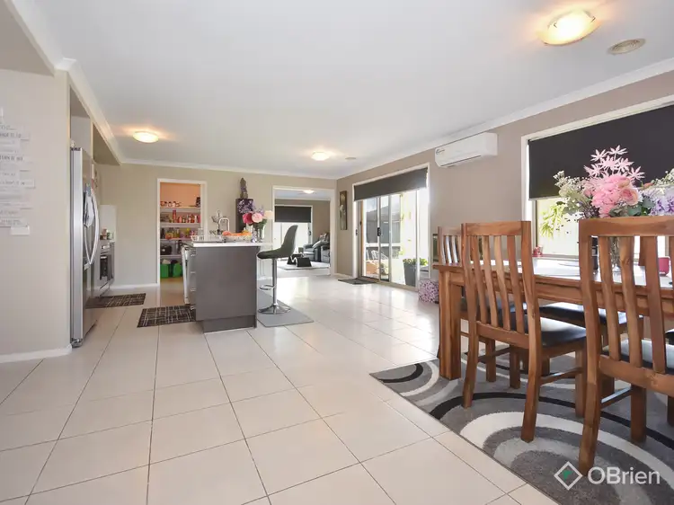 Sixth view of Homely house listing, 4 Schrader Court, Eastwood VIC 3875