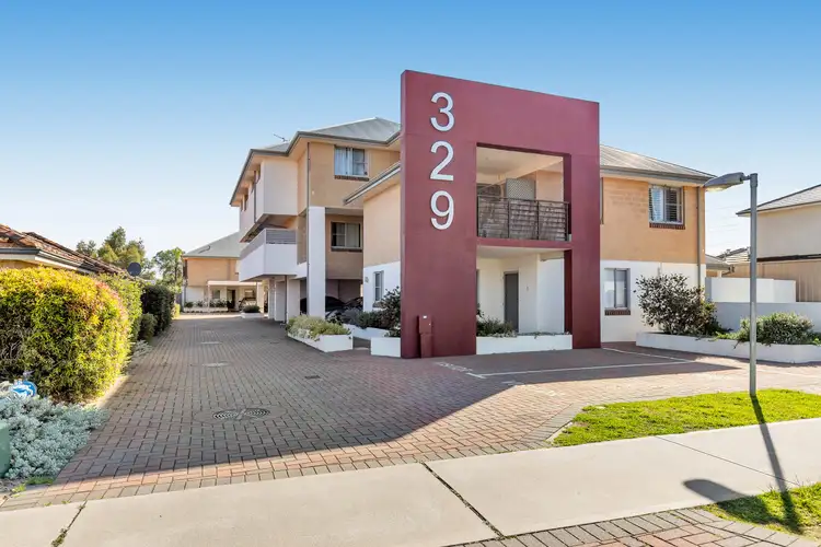 2/329 Sevenoaks Street, Cannington WA 6107