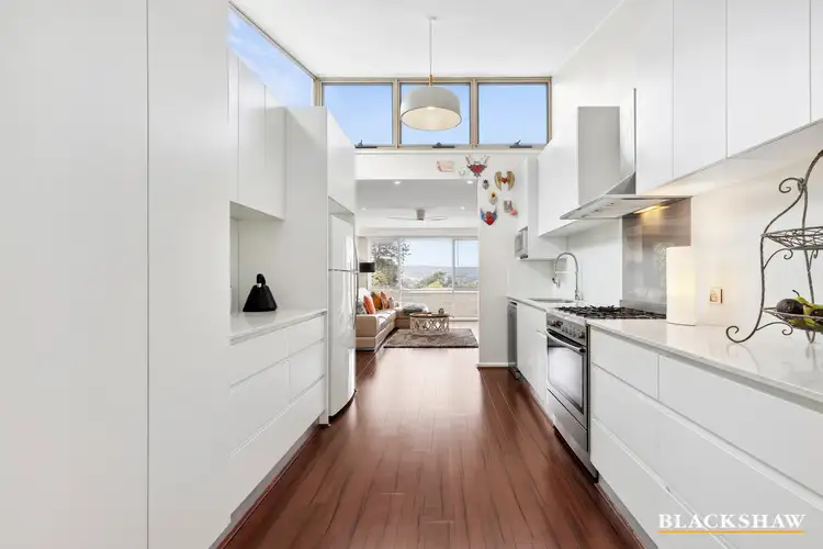 11 Camellia Place, Crestwood NSW 2620