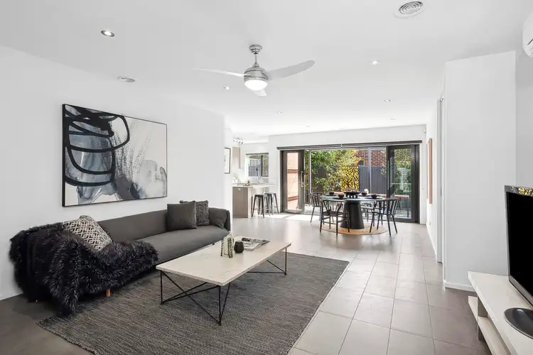 Second view of Homely unit listing, 8B Roslyn Road, Belmont VIC 3216