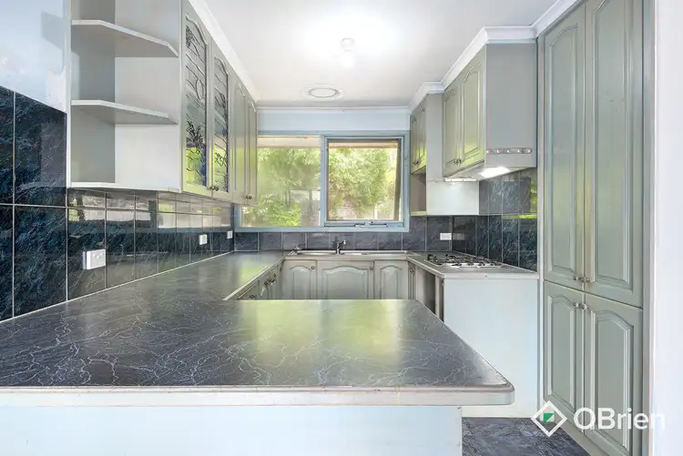 Second view of Homely house listing, 9 Lulworth Place, Frankston VIC 3199