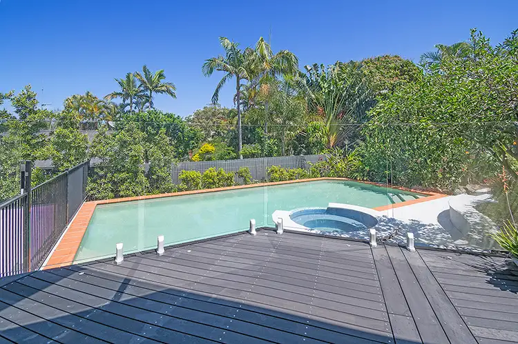 Third view of Homely house listing, 8 Pinaroo Crescent, Ashmore QLD 4214