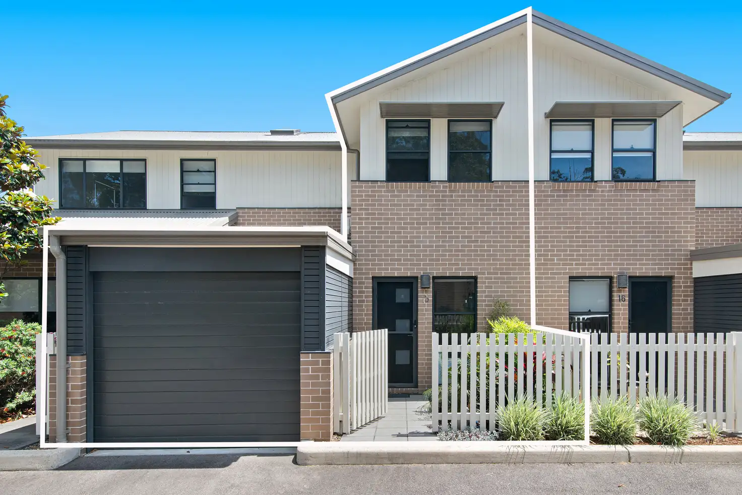 Main view of Homely townhouse listing, 15/6a Carrak Road, Kincumber NSW 2251