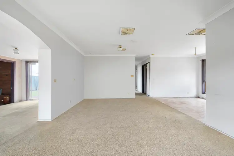 Fifth view of Homely house listing, 8 Kidd Street, Robertson QLD 4109