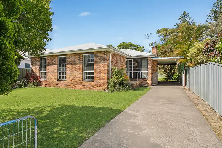 25 Oaks Avenue, Long Jetty NSW 2261