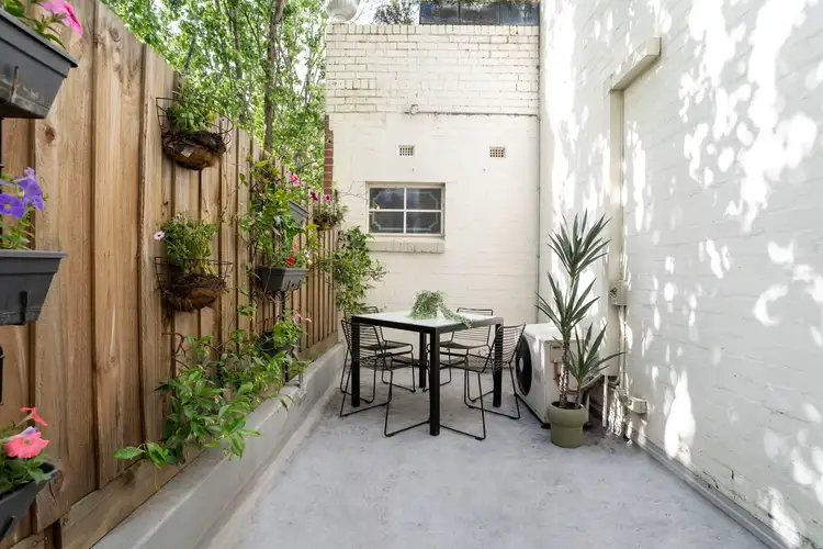 Fifth view of Homely apartment listing, 2/109 George Street, East Melbourne VIC 3002