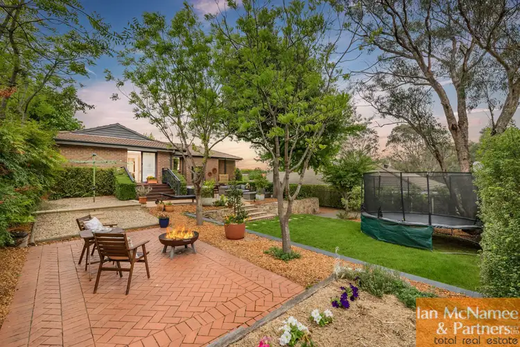 32 Kinlyside Avenue, Jerrabomberra NSW 2619
