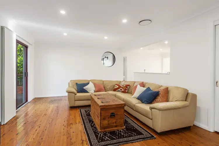 Fifth view of Homely house listing, 2 Deborah Close, Mount Colah NSW 2079