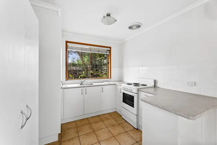 Fourth view of Homely unit listing, 1/35 Whitsunday Drive, Hoppers Crossing VIC 3029