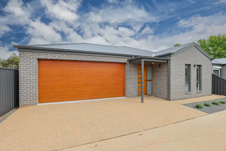 Main view of Homely unit listing, 2/103 Twelfth Street, Mildura VIC 3500