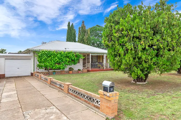 11 Coromandel Street, Tamworth NSW 2340