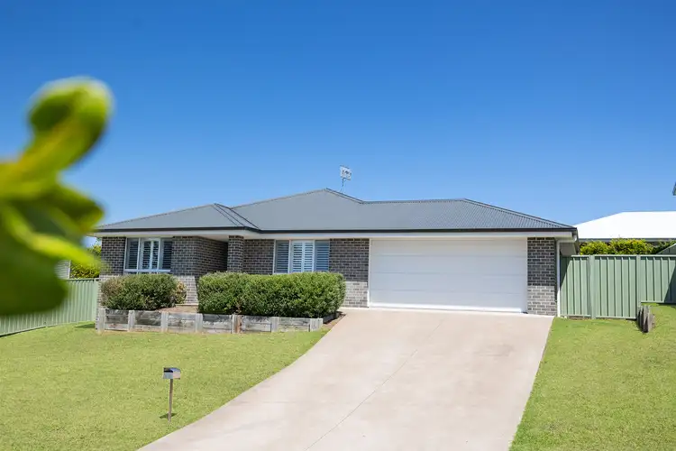Second view of Homely house listing, 7 Amaroo Drive, Narrawallee NSW 2539
