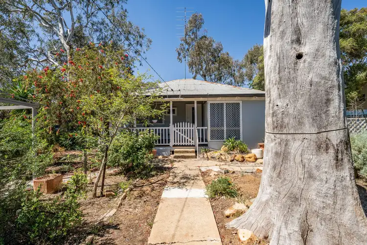 15 Edmondson Street, Northam WA 6401