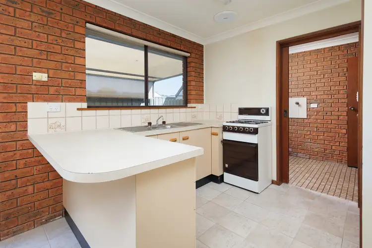 Second view of Homely unit listing, 2/38 Brockley Street, Wodonga VIC 3690