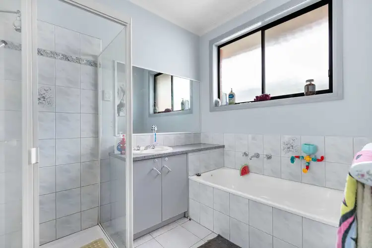 Fifth view of Homely house listing, 9 Sorghum Way, Delahey VIC 3037