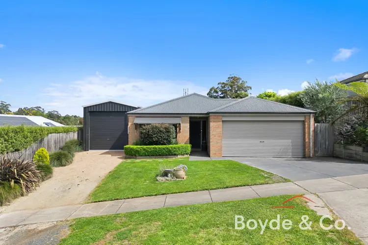 15 Skipton Street, Drouin VIC 3818