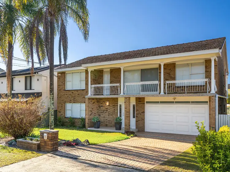 8 Hampton Road, Sylvania Waters NSW 2224