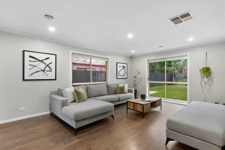 Sixth view of Homely house listing, 10 Aikshaw Close, Hillside VIC 3037
