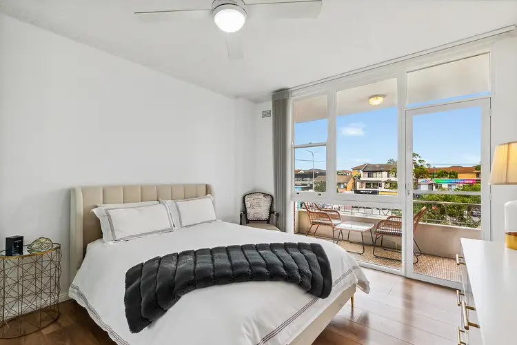 Fourth view of Homely unit listing, 4/136 Chuter Avenue, Ramsgate Beach NSW 2217