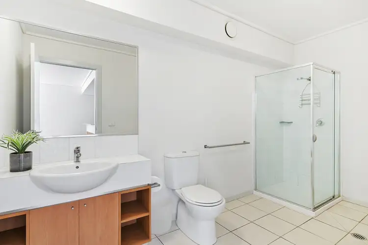 Fifth view of Homely unit listing, 6/2-10 Ocean Road South, Lorne VIC 3232