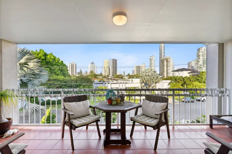 20/78 Stanhill Drive