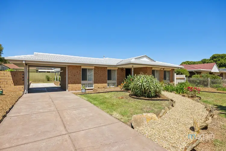 6 McCartney Street, Morphett Vale SA 5162