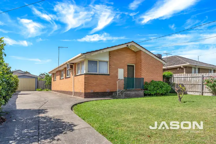 30 Catherine Avenue, Tullamarine VIC 3043