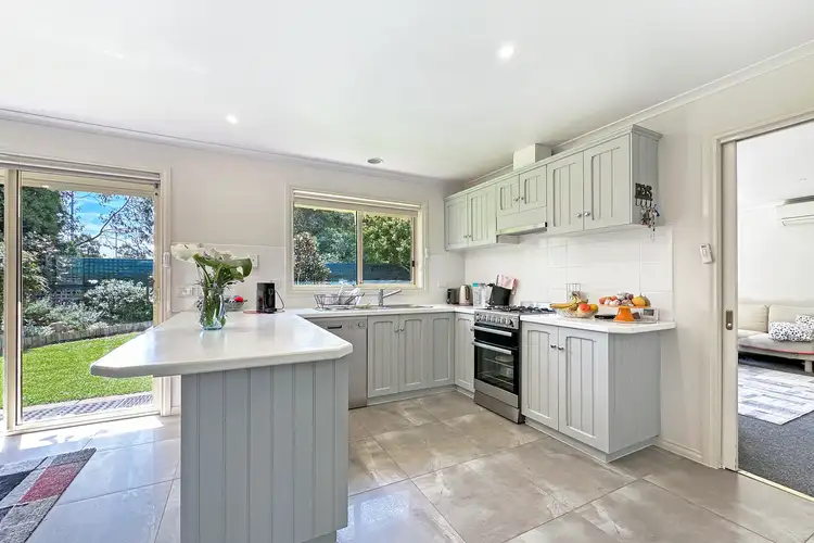 Third view of Homely house listing, 2/7 Brentwood Court, Warragul VIC 3820