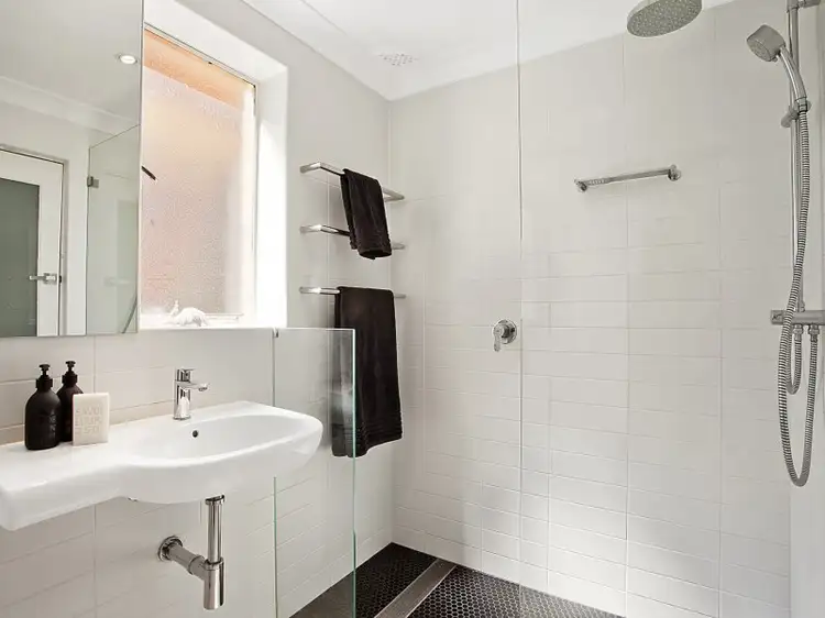 Fourth view of Homely apartment listing, 19/96 Wallis Street, Woollahra NSW 2025