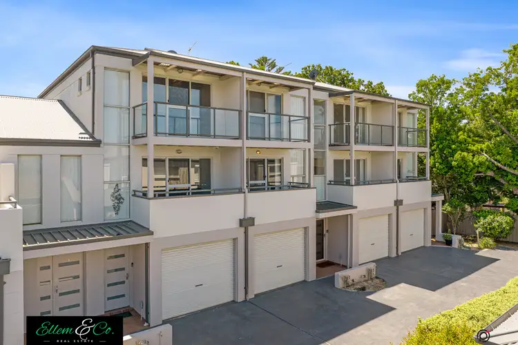 2/29 Robsons Road, Keiraville NSW 2500