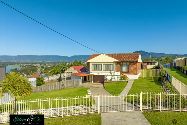 Second view of Homely house listing, 16 Arnold Crescent, Lake Heights NSW 2502